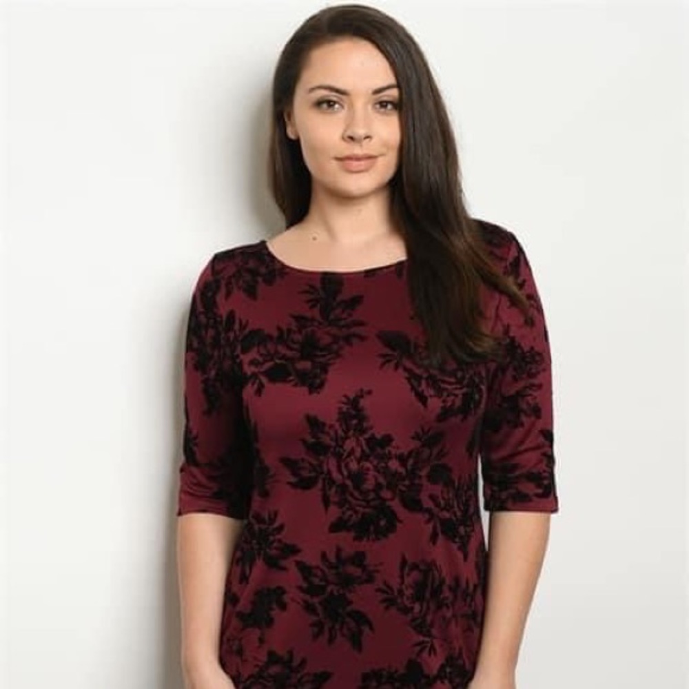 New Junior's Cute Boutique Wine/black Velvet floral print Holiday dress